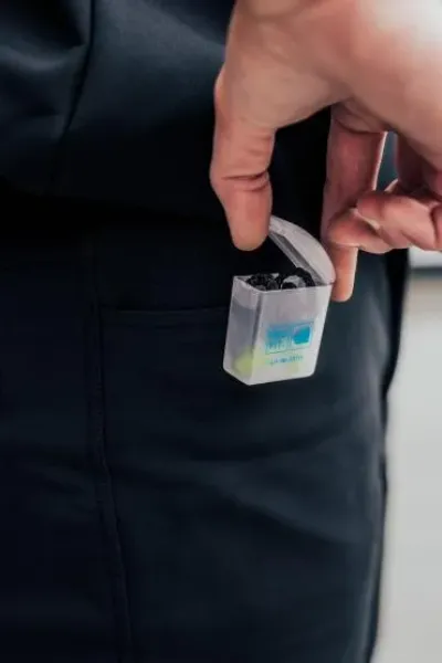 6 Stück Prosoft 34 Mehrweg-​Gehörschutzstöpsel mit Kordel, 4 Lamellen, grün, SNR 34 dB(A)